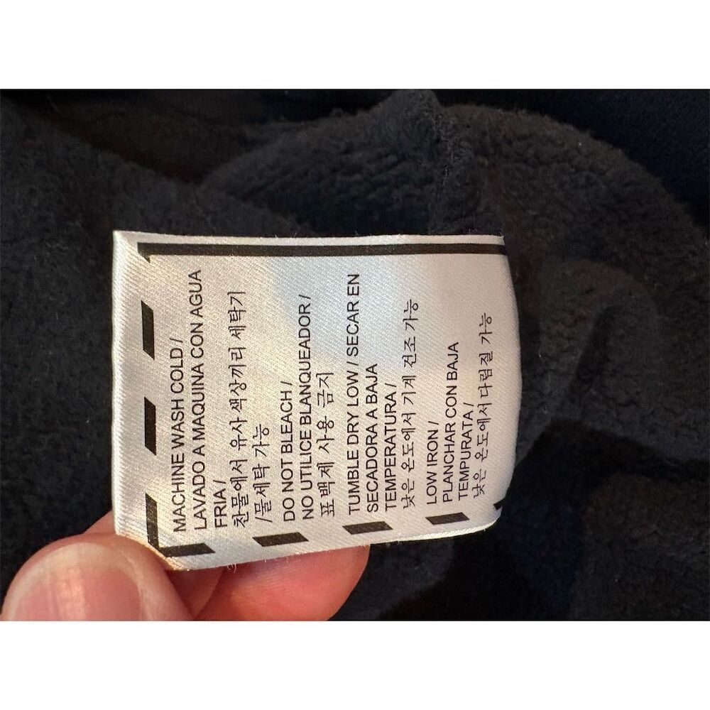 Finatics Unisex Black Hoodie M "Sharks Just Wanna Have Fins" Graphic - Picture 7 of 9